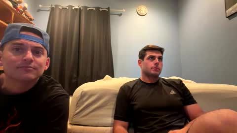 Snapshot of leaderzac chatting on 04.18.26 leaderzac online show from 04.18.26