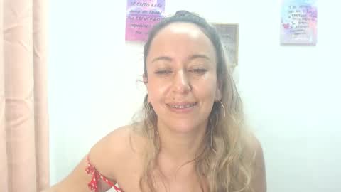 Snapshot of leah_susman chatting on 03.07.25 leah_susman online show from 03.07.25