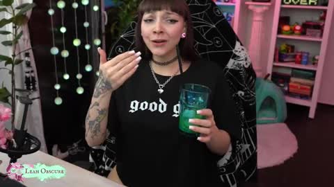 Leah online show from 03.05.26