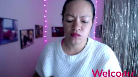 Snapshot of leandra_sex chatting on 02.18.25 Leandra online show from 02.18.25