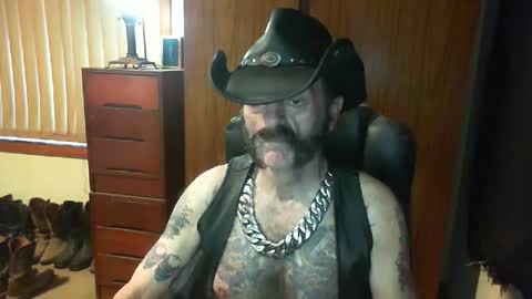 leathergreaser online show from 04.01.26