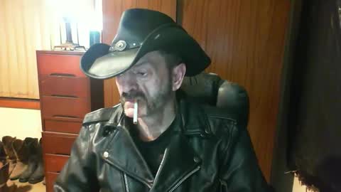 leathergreaser online show from 04.15.26