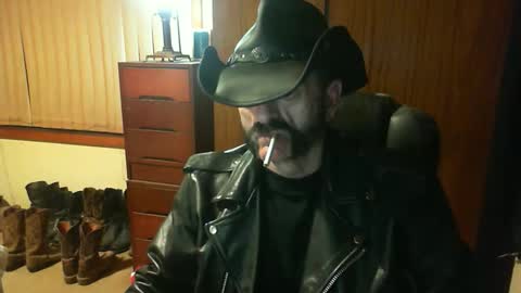 leathergreaser online show from 05.01.26
