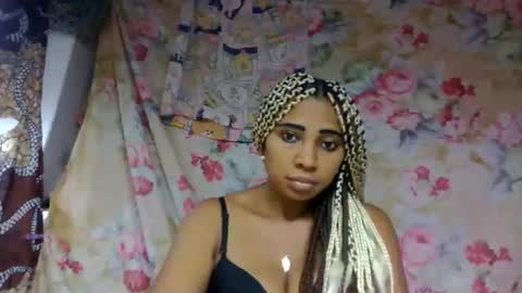 leatianaa online show from 05.25.26