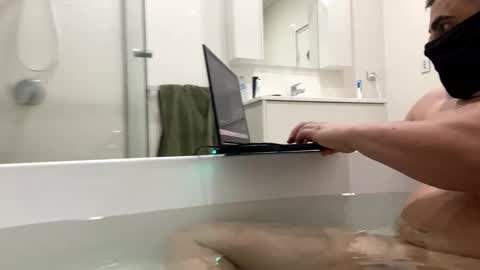 lebdickreturns90 online show from 09.27.25