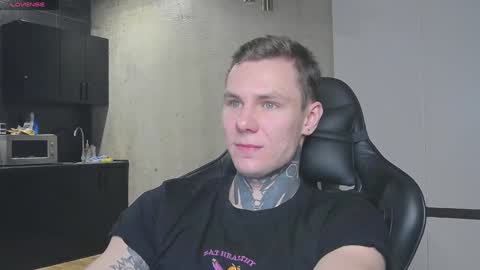 Snapshot of lechery_boy chatting on 01.10.25 Lechery boy online show from 01.10.25