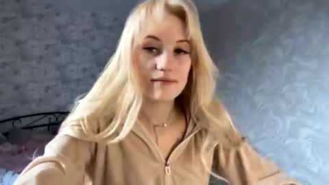 Kate online show from 04.18.26
