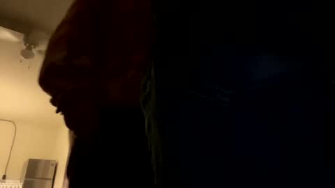 Snapshot of leearonn12 chatting on 01.24.25 leearonn12 online show from 01.24.25