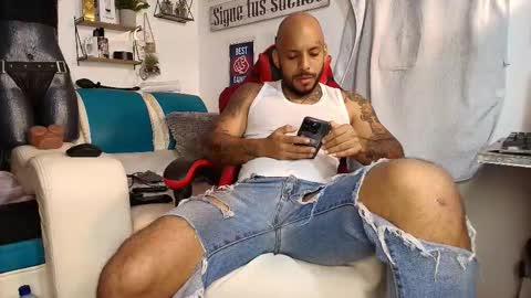 leenar_key online show from 12.20.25