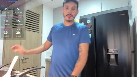 Snapshot of legolas_15 chatting on 09.24.25 Alejandro online show from 09.24.25