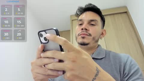 Snapshot of legolas_15 chatting on 10.23.25 Alejandro online show from 10.23.25