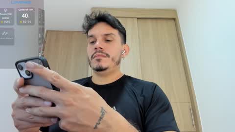 Snapshot of legolas_15 chatting on 10.29.25 Alejandro online show from 10.29.25