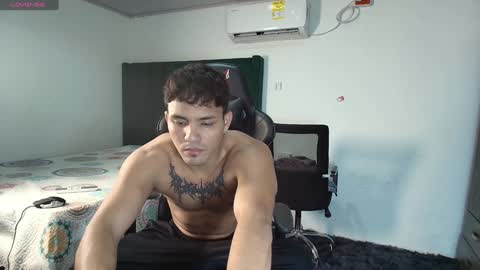  Lei  online show from 01.23.25