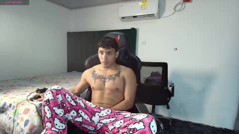  Lei  online show from 01.24.25