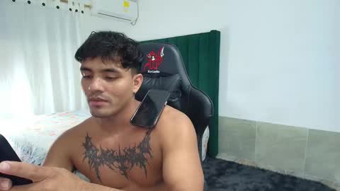  Lei  online show from 10.04.25