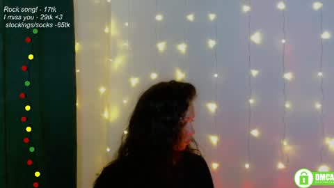 hey Im Leia and I love rock  online show from 06.19.26