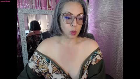 Snapshot of leidy_brenda chatting on 01.13.25 Leidy Brenda online show from 01.13.25