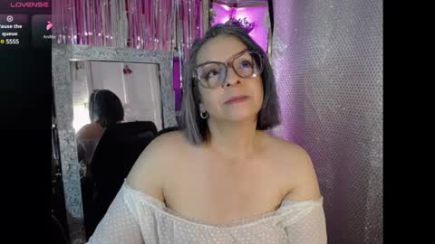 Snapshot of leidy_brenda chatting on 01.27.25 Leidy Brenda online show from 01.27.25