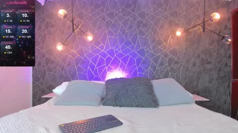 LEIGH ANGELS online show from 10.20.25