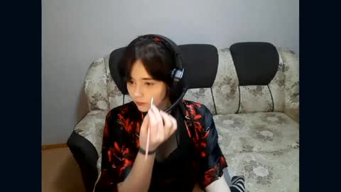 Viola online show from 04.21.26