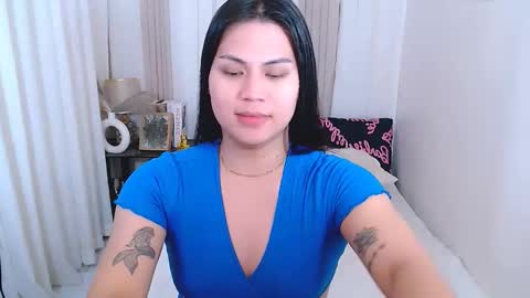 Snapshot of leighcortesi chatting on 10.16.25 Cailey online show from 10.16.25