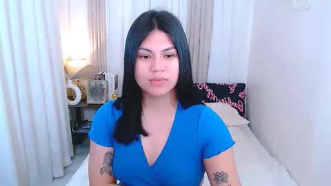 Snapshot of leighcortesi chatting on 10.17.25 Cailey online show from 10.17.25