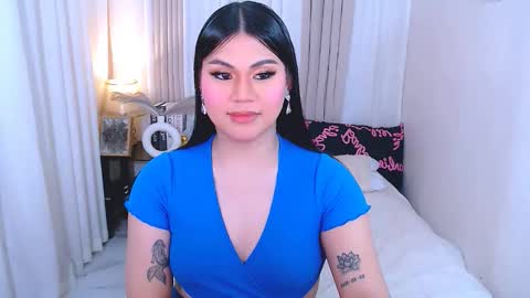 Snapshot of leighcortesi chatting on 11.05.25 Cailey online show from 11.05.25