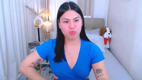 Snapshot of leighcortesi chatting on 11.15.25 Cailey online show from 11.15.25