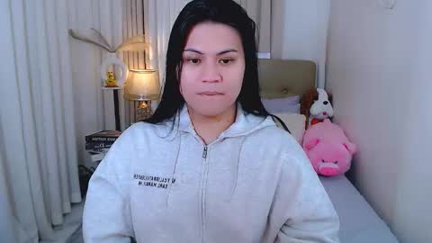 Snapshot of leighcortesi chatting on 11.24.25 Cailey online show from 11.24.25