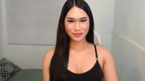 Snapshot of leighs_celine chatting on 02.27.26 leighs_celine online show from 02.27.26