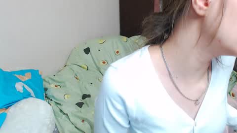 leila_bambi online show from 01.19.25