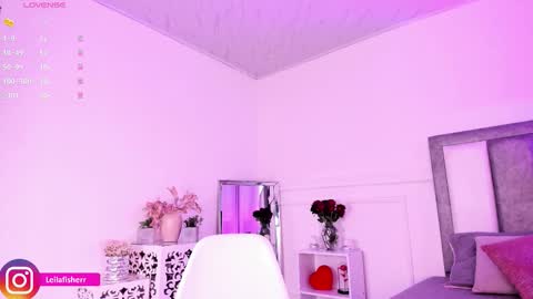 Leila online show from 03.15.26