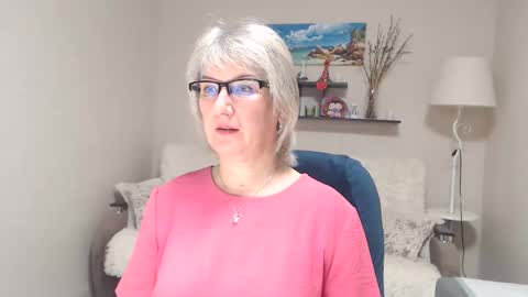 Leila Kinky online show from 11.03.25