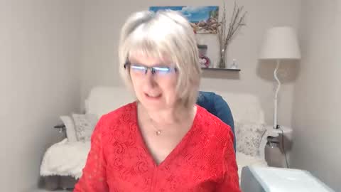 Leila Kinky online show from 02.14.26