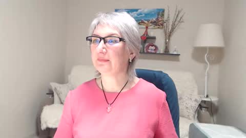 Leila Kinky online show from 02.19.26