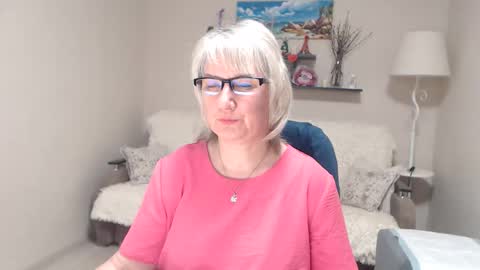 Leila Kinky online show from 04.23.26
