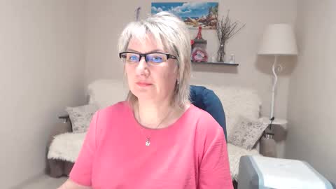 Leila Kinky online show from 04.27.26