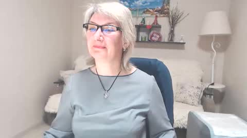 Leila Kinky online show from 06.02.26