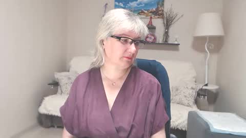 Leila Kinky online show from 06.10.26