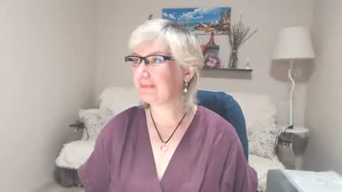 Leila Kinky online show from 06.12.26