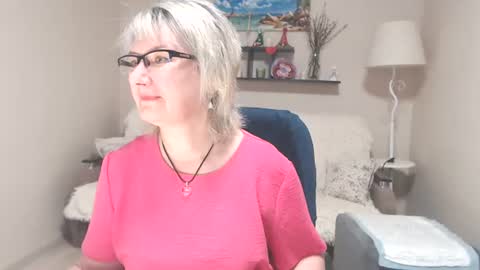 Leila Kinky online show from 06.15.26