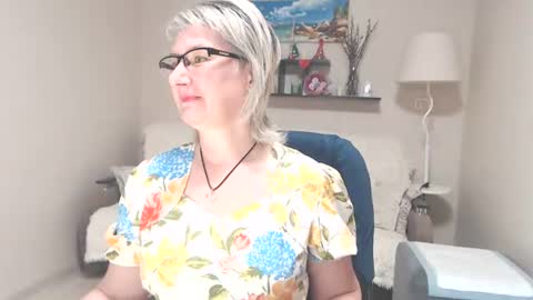 Leila Kinky online show from 06.22.26