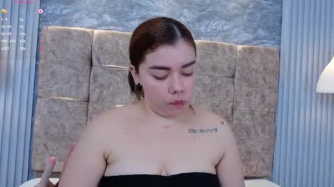 leilapons online show from 02.25.26