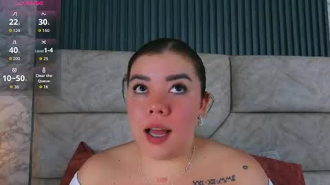Snapshot of leilapons chatting on 06.24.26 leilapons online show from 06.24.26