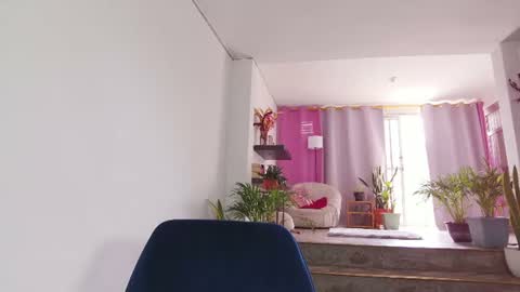 Snapshot of leja_ chatting on 07.18.26 Leja online show from 07.18.26