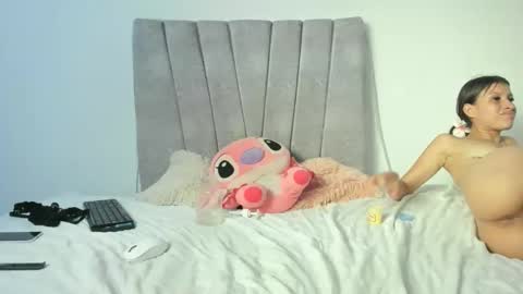 lelany_evans online show from 05.13.26