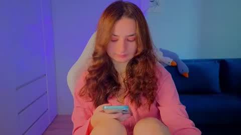 Snapshot of lelia_vibe chatting on 09.23.25 Lelia online show from 09.23.25