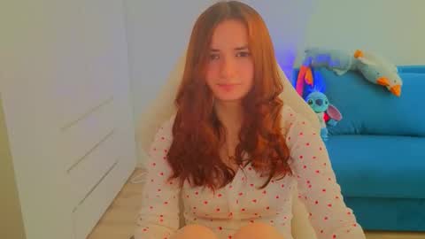 Snapshot of lelia_vibe chatting on 10.01.25 Lelia online show from 10.01.25