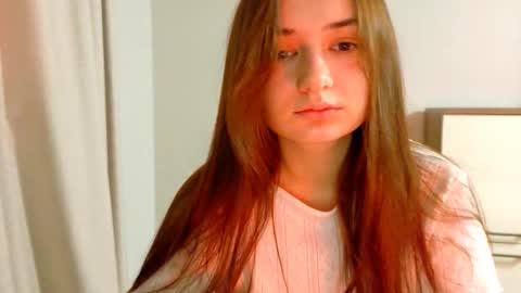 Snapshot of lelia_vibe chatting on 10.26.25 Lelia online show from 10.26.25