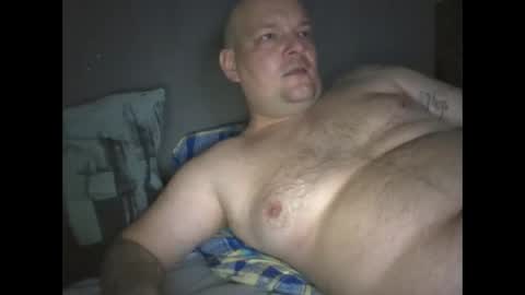 Snapshot of len_iwy chatting on 11.21.25 len_iwy online show from 11.21.25